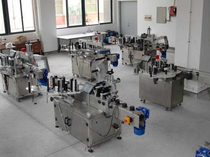 方瓶双面卧式贴标机规则或不规则容器