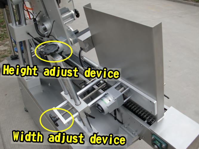 带有CE证书的全自动瓶标贴标机