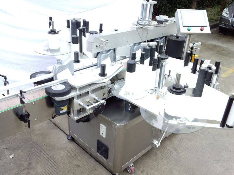 中国CE认证自动瓶贴标设备玻璃瓶双面贴供应商