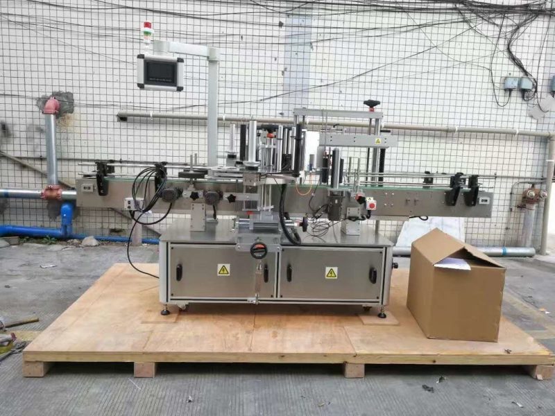 中国自动贴标机洗涤剂洗发水护发素贴标机械供应商