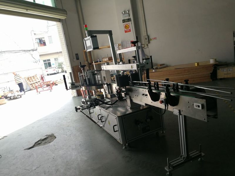 中国双面圆瓶不干胶贴标机，标签宽度190mm供应商